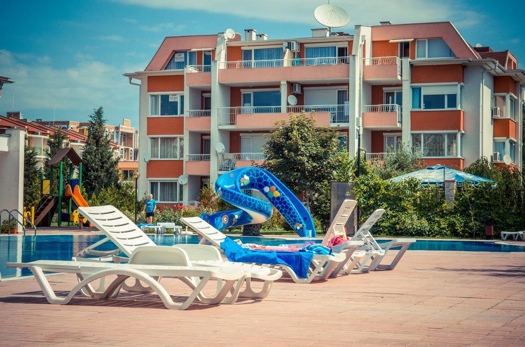 Sunny Fort Apartments Napospart Kültér fotó