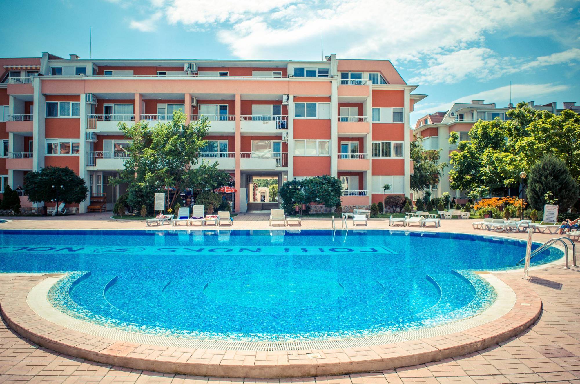 Sunny Fort Apartments Napospart Kültér fotó