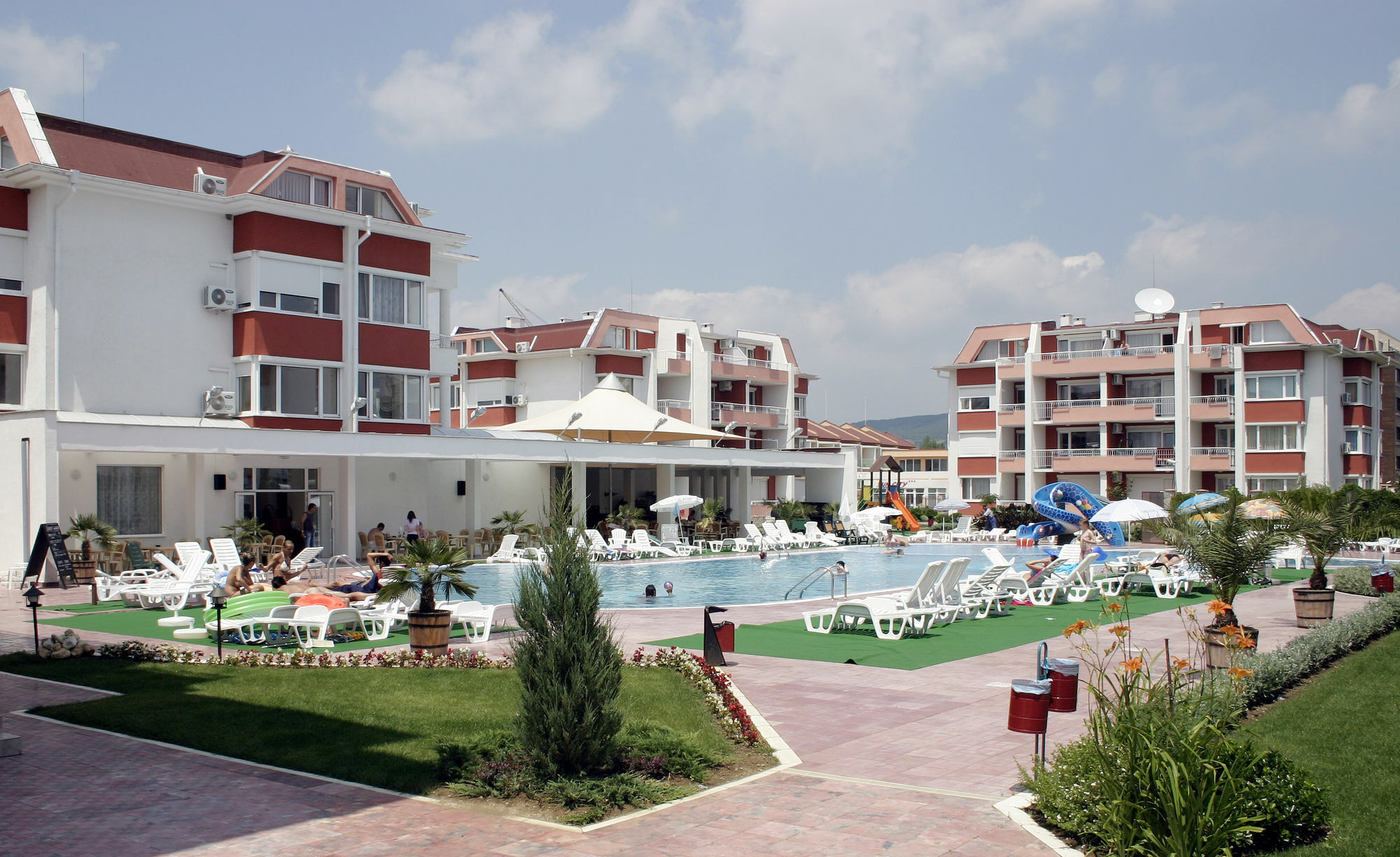 Sunny Fort Apartments Napospart Kültér fotó