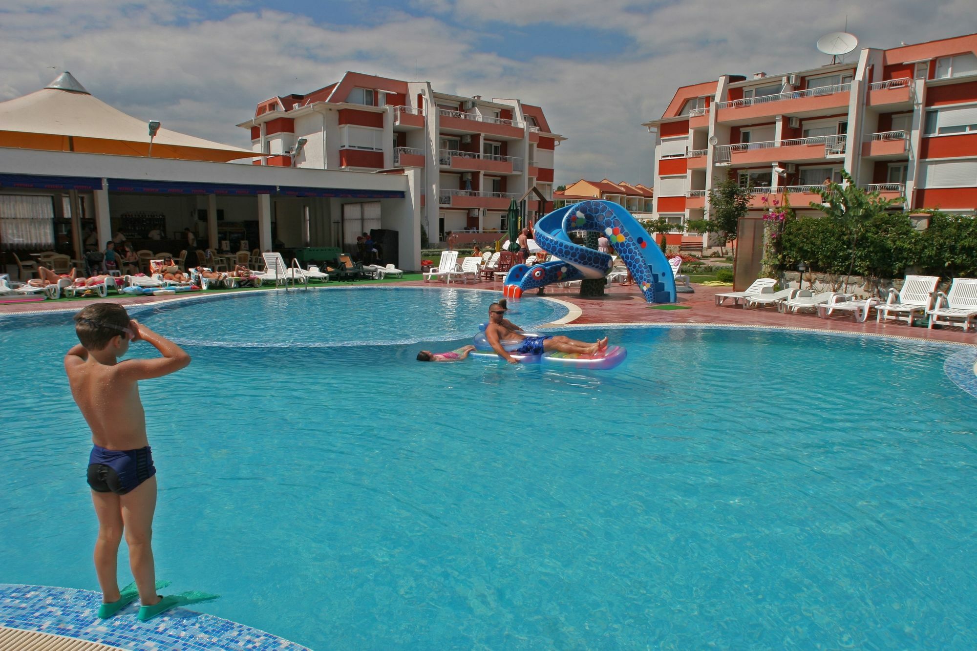 Sunny Fort Apartments Napospart Kültér fotó